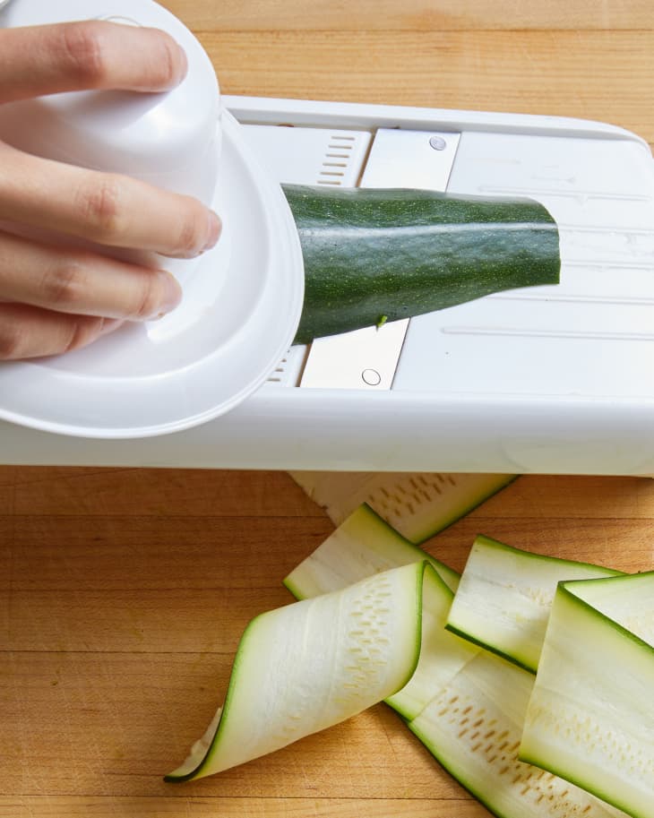 Zucchini peeler 2024